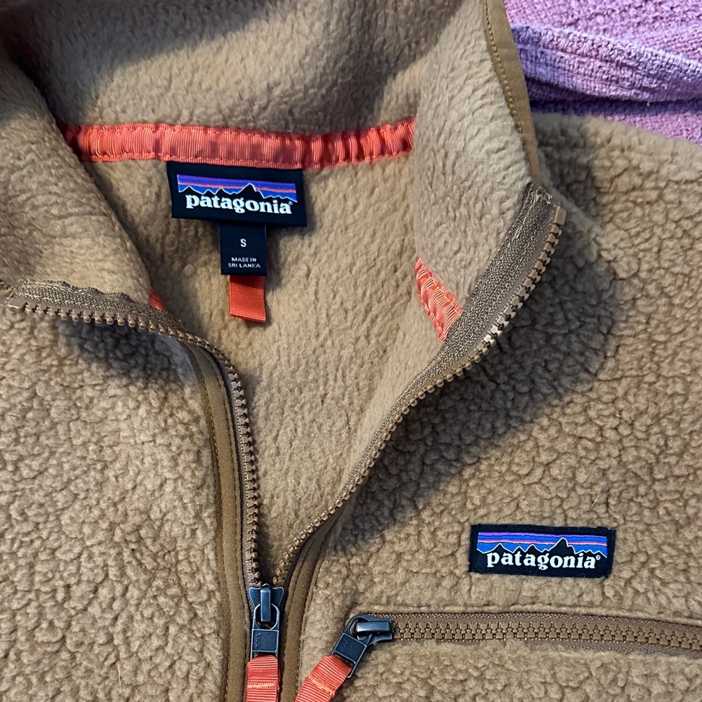 Patagonia Brown Fleece Hoodie - Picture 2 of 4